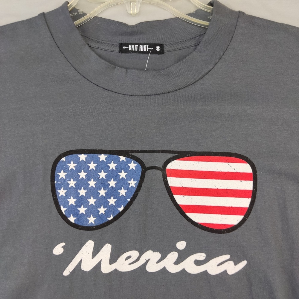 Knit Riot T-Shirt Mens Medium Charcoal‎ Merica USA Flag Sunglasses Graphic Tee